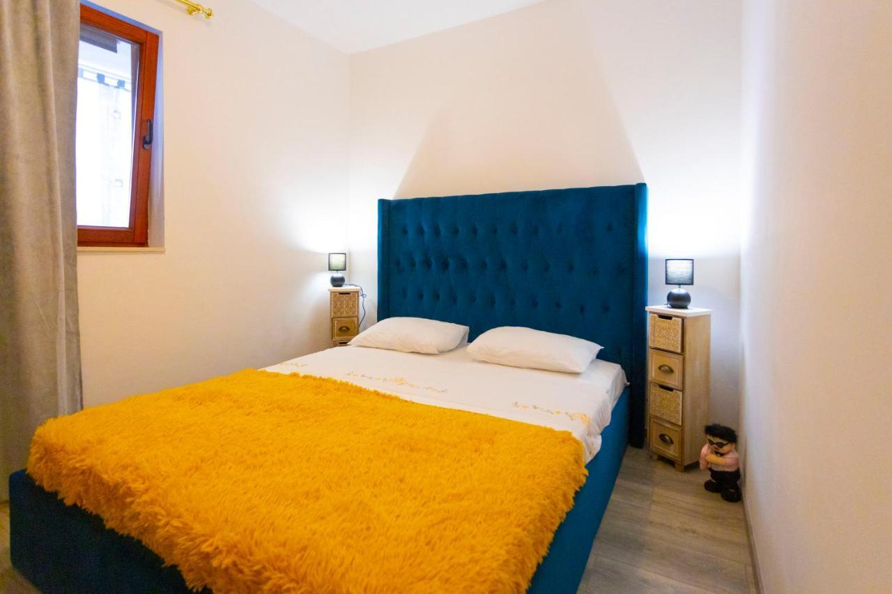 Apartman Angie มาคาร์สกา ภายนอก รูปภาพ