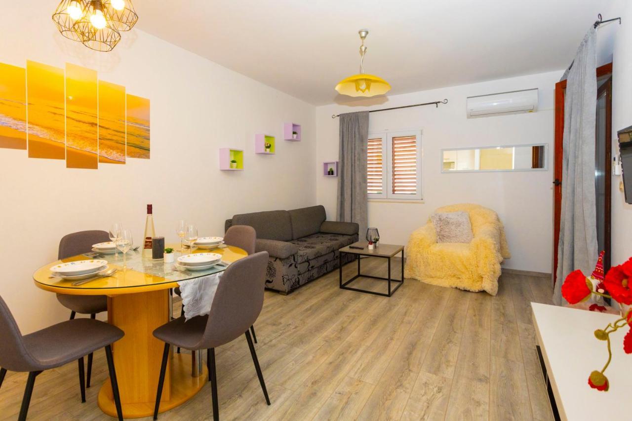 Apartman Angie มาคาร์สกา ภายนอก รูปภาพ